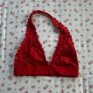 🌲Victoria's Secret Red Lace Plunge Brallete🌲